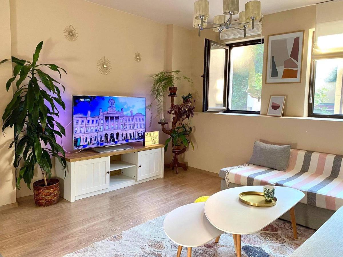 Boho Chic Apartment Nearby The Beach Varna Exterior photo